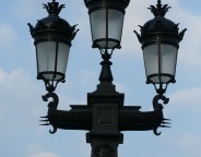 La balance d une justice lumineuse